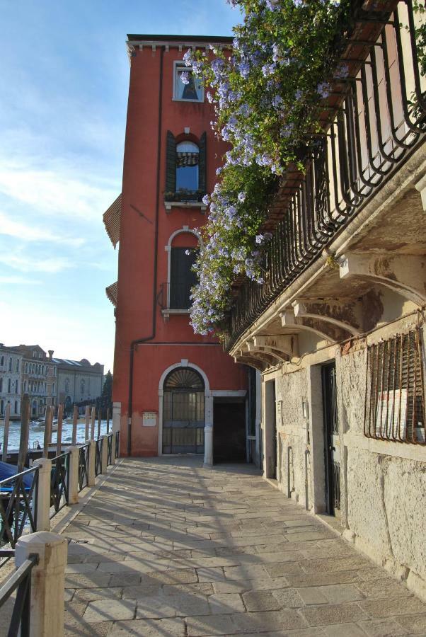 Casa Zucchi | Grand Canal Apartment Veneza Exterior foto